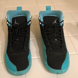 Boys Jordan 12 Gamma Blue